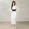 Vestido sexy y seductor de alta calidad con cordones y manga larga, vestido bodycon de encaje adelgazante para chicas sexys, rojo rosa