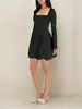 Vestido Negro de Alta Gama para Mujer, Cuello Cuadrado, Mangas Largas, Borde de Encaje, Falda de Corte A, Aspecto Adelgazante para Primavera y Otoño, Estilo Francés Hepburn