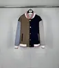 Ventas Directas de Fábrica Tb Nueva Chaqueta de Béisbol de Lana de Invierno con Cierre de Broches, Cuello Alto y Combinación de Colores para Hombres y Mujeres