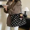 Bolso de mano minimalista de moda estilo coreano 2026 otoño nuevo lunares bolso casual de moda para el trabajo bolso de un solo hombro debajo del brazo