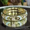 Suministrado directamente desde la fábrica de Yiwu: Pulsera Esmaltada Hueca de Estrella y Luna, Brazalete Abierto Esmaltado Multicolor Macaron, Primavera 2026