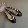 Zapatos Planos para Mujer 2026 Zapatos de Cuero para el Trabajo Retro Francés Camelia Slip-On Estilo Mary Jane Punta Redonda Boca Baja Zapatos Individuales para Mujer