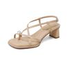 Sandalias sencillas y elegantes de piel de vaca con punta de clip y perla, novedad de verano 2024, con tacón medio grueso y punta redonda, hebilla de cuero genuino color piel para mujer