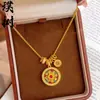 Loja de Ouro Mesmo Estilo Banhado a Ouro Gelo Triturado Trevo de Quatro Folhas Cabacinha Colar para Mulheres, Versátil e Elegante, Borboleta em Forma de Coração Corrente de Clavícula Joia