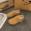 Zapatos tipo Birkenstock con forro de felpa para mujer, moda otoño/invierno 2026, nuevo diseño versátil, zapatos cálidos de algodón, planos retro sin cordones