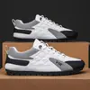 Nuevos Zapatos de Lona para Hombre Primavera 2023 Populares en Internet Versátiles Zapatos Deportivos Casuales Estilo Coreano Modernos Zapatos para Hombre sin Cordones