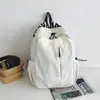 Mochila de Estilo Bosque Nueva de Alto Valor, Color Sólido, Diseño de Nicho para Mujer, Ligera, Versátil para Viajes Diarios, Gran Capacidad