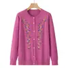 Suéter fino de primavera y otoño para mujeres de mediana edad y mayores, cárdigan de punto con bordado, manga larga, nuevo estilo para abuelas rellenitas, ropa de otoño para mujeres
