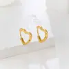 Brincos love ins Rede Vermelha com personalidade geométrica Europeia e Americana brincos redondos brincos simples de alta qualidade mulheres Atacado