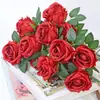Rosas Simuladas Día de San Valentín Plástico Flor Falsa Individual Ramo Adornos para Restaurante Arreglo Floral Flores Secas Decoración con Flores de Seda