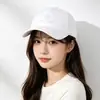 Gorra de Béisbol Bordada con Letras 2026 Nueva para Mujer, Sencilla Versátil Suave Protección Solar Pico de Pato para Primavera/Verano para Parejas