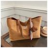 Bolsa Feminina Simples Comutadora Cor Sólida Retrô Nova Primavera 2025 Bolsa de Ombro Grande Capacidade Bolsa de Axila Bolsa Tote Fosca