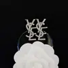Pendientes de alta calidad para todo tipo de atuendos, pendientes de moda para hombres y mujeres, letras de pedrería, todo a juego, pasador de plata s925, accesorios de aleación