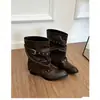 Botas de couro legítimo estilo rua, pontudas e estilosas para mulheres, botas plissadas com tachas e salto empilhado, botins de salto alto com fivela de cinto, botas de equitação
