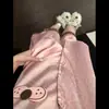 Pijama Fresco de Seda Gelada com Estampa de Leopardo Rosa Doce Estilo Francês para Mulheres, Conjunto de Loungewear Fresco de Verão com Shorts de Manga Curta Soltos