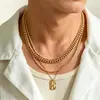 Colar Masculino de Três Camadas Estilo Europeu e Americano, Pingente Quadrado Vintage Corrente Cubana, Joia de Corrente de Clavícula em Camadas Versátil da Moda