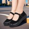 Primavera 2025 Nuevos zapatos planos y cómodos para madres de mediana edad y mayores, zapatos casuales para mujeres, zapatos de mujer de generación negra de hotel