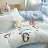 Ins Lindo Niños Terciopelo de Leche Juego de Cuatro Piezas Invierno Engrosado Cálido Coral Terciopelo Funda de Edredón Sábanas Dormitorio Juego de Tres Piezas
