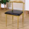Juego de mesa y sillas de comedor estilo industrial retro para uso doméstico, mesa de comedor rectangular, silla de arte de hierro con cuernos para comedor