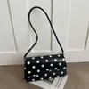 Comercio exterior artístico lunares casual estilo coreano simple transfronterizo moderno 2026 nuevo relajado para el día a día hombro bandolera bolso