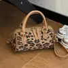 Bolsa de almohada con estampado de leopardo 2026 transfronteriza Bolso de mano de moda Bolso Boston Bolso de hombro cruzado casual versátil
