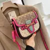 2026 Novas Bolsas Transversais de Alta Qualidade, Modernas e Retrô para Mulheres, Estilo Coreano, Bolsas Femininas Chiques, Bolsas Sela, Alça Larga, Bolsas de Ombro Único
