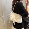 Bolso de Axila de Diseño Nicho Vacacional Casual para Mujer 2025 Nuevo Estilo Coreano de Un Hombro de Gran Capacidad Bolso Tote Moderno