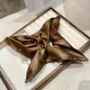 Elegante Pañuelo Cuadrado de Piel Melard para el Cabello para Mujer, Diadema de Alta Elasticidad para Moño o Cola de Caballo, Moderno