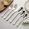 Novo Estilo Talheres com Cabo de Listras Verticais Talheres de Aço Inoxidável Faca, Garfo, Colher Estilo Ocidental Faca, Garfo, Colher para Bife