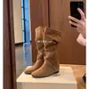 Versión de Piel de Vaca, Aumento de Altura de 6cm~ Estilo Coreano Punta Redonda Correa con Hebilla Pliegues Suaves Adelgazantes Botas de Media Pantorrilla para Mujer con Tacones Altos