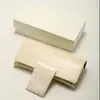 Conjunto de 25 Estojos para Óculos de Novo Estilo, Carteira Magnética de Couro Bege Creme, Estojo para Óculos de Sol Conjunto de Três Peças, Pode Ser Impresso com Logo