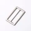 Y003 Hebilla de Metal Japonesa Cinturón Hebilla Ajustable Tres Hebillas Botón de Doble Aguja Ropa de Abrigo Vestido Hebilla Accesorios