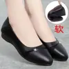 Zapatos planos para mujer 2026 otoño nuevo estilo mocasines con suelas suaves que no cansan los pies, zapatos de trabajo con punta redonda y corte bajo, adecuados para madres de mediana edad