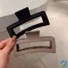 Pinza de Garra Cuadrada Pinza de Tiburón Mediana Mate Retro Simple para la Parte Posterior de la Cabeza Pinza para el Cabello Pinza para el Cabello de Uso Diario Accesorio para el Cabello