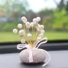 Acessórios Populares para Carro, Enfeites para Carro, Cachorro Teddy com Cabeça Balançante Cravejado de Diamantes, Suprimentos de Decoração de Console Central de Carro de Alta Qualidade, Modelos de Celebridades da Internet