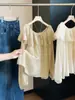 Camisa feminina de renda estilo francês com babados emendados, ombro a ombro, manga longa, novo modelo de outono com mangas bufantes, top babydoll jovem e versátil