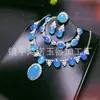 Calcedônia Natural Incrustada com Luxuoso Estilo Tendência Nacional Grande Conjunto de Colares, Pulseiras, Anéis e Brincos de Calcedônia Multicoloridos Tipo Gelo