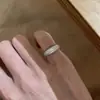 Novo Anel de Gipsofila para Mulheres, Elegante, Luxo Leve, Sensação de Alto Padrão, Doce, Aberto, Anel de Dedo Ajustável, Design Simples e Moderno