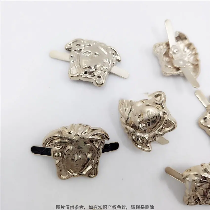 鞋帽箱包小金属标牌 凹凸浮雕鞋帽个性商标铭牌人头脸面LOGO