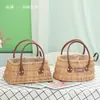 Bolso de Ratán Ganchillo Flor Pequeña Cesta de Flores Cesta de Flores Tejida Cesta de Arte Floral Paja Trenzada Regalo Sauce Arreglo Floral de Mano Cesta para Dama de Honor Almacenamiento