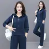Moletom com Capuz e Zíper de Algodão de Alta Qualidade, Conjunto Esportivo Casual da Moda para Mulheres, Conjunto de Duas Peças para Primavera e Outono para Mães de Meia-Idade