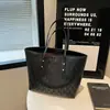 Bolsa Tote Versátil Nova 2026 Transfronteiriça, Bolsa Grande para o Dia a Dia, Bolsa de Mão, Bolsa de Ombro, Bolsa Feminina Versátil e Fashion