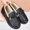 Zapatos Mao Mao con Forro de Felpa Nuevo Invierno 2024 Estilo Chanel Pequeño Casual Zapatos Mocasines Engrosados Cálidos Zapatos de Algodón Suave para Mujer Combinan con Todo