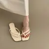 Primer encuentro: Sandalias de tanga retro estilo coreano con tiras finas para mujer, adecuadas para uso en exteriores, nuevo modelo de verano 2026, sandalias de vacaciones estilo hada