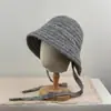 Moda Estilo Coreano Gorro de Pescador Tejido para Mujer Otoño Invierno Nuevo Cálido Protección para los Oídos Gorro de Lana Protección contra el Frío Gorro Tipo Cubo Versátil Adelgazante de Rostro