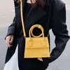 Bolsa de Ombro Único Lisa para Mulheres, Nova Bolsa de Mão Tendência de Comércio Exterior, Bolsa Fashion e Elegante com Toque de Luxo, Bolsa Transversal Versátil