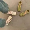 Sandalias Vintage de Punta Cerrada para Mujer 2026 Nuevo Diseño de Nicho Tejidas Huecas con Hebilla Zapatos Jaula de Cerdo Sandalias Planas Huecas