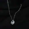 Cadena para Clavícula Elegante de Zirconia Galvanizada en Oro Real Diseño de Nicho Femenino Collar de Azúcar Geométrico Collar Sencillo Personalizado