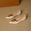 Sapatos Mary Jane de salto médio, salto bloco, para calçar sem cadarço, para mulheres, nova coleção primavera/outono, estilo francês, com fivela quadrada metálica, bico fino e abertura rasa