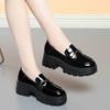 Mocasines sin cordones Nuevos 2023 Zapatos de mujer de suela gruesa con tacón grueso de una sola capa Zapatos de cuero estilo británico de otoño Zapatos de plataforma para mujer